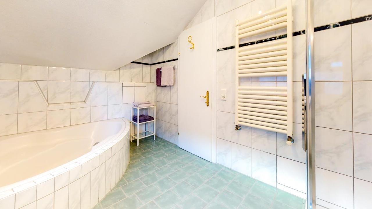 Wohnhaus Christoph Langenfeld Ngoại thất bức ảnh
